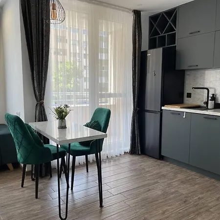 зелено студио Apartament